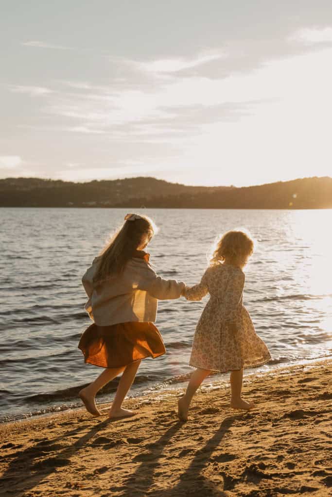 fotografering utendørs søgne sommer lek uoppstilt naturlig fotograf kristiansand