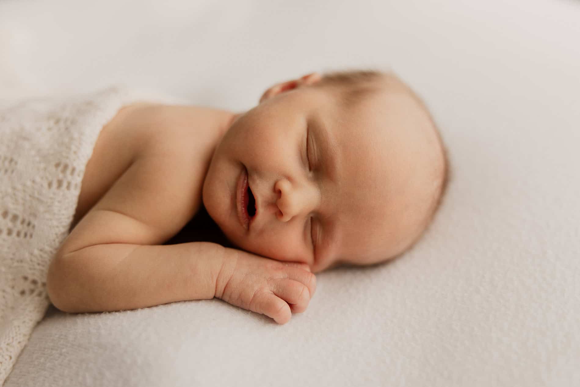 nyfødtotografering studio naturlig fotograf kristiansand